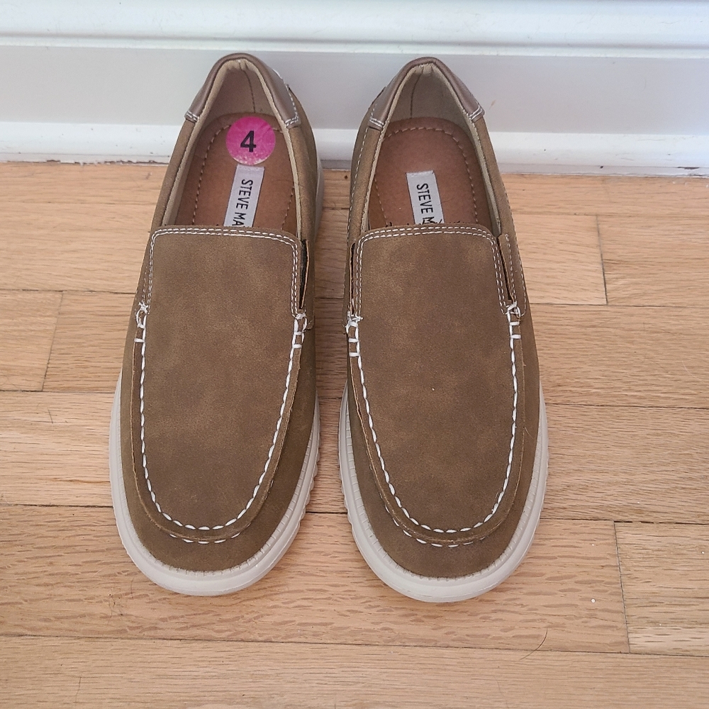 Steve Madden Slip On Shoes, Size 4